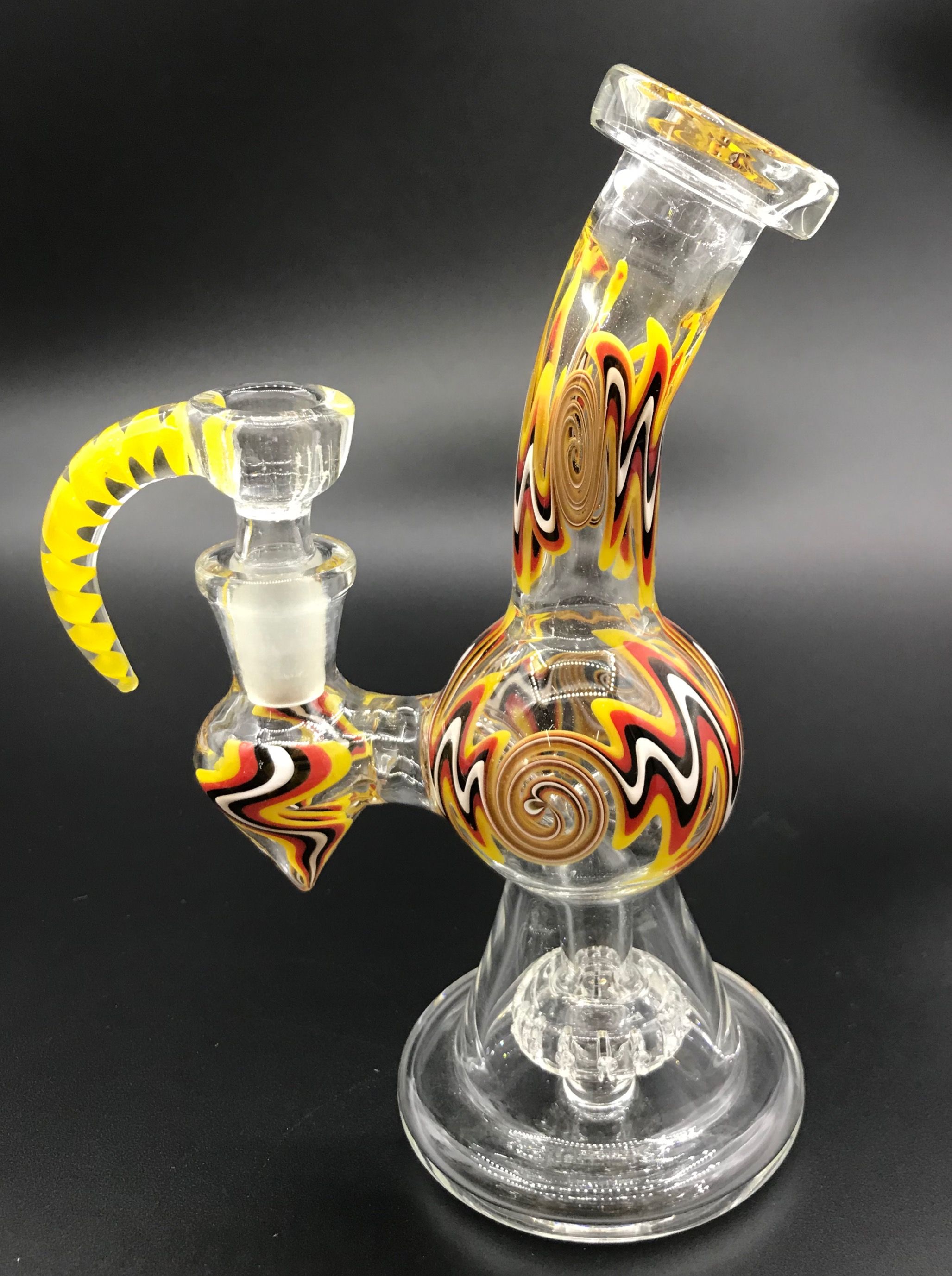 2020 FASION GLASS Small Bong Beaker Bongs Colored Water Pipes 14mm Bowl Dab Oil Rigs Heady Glass