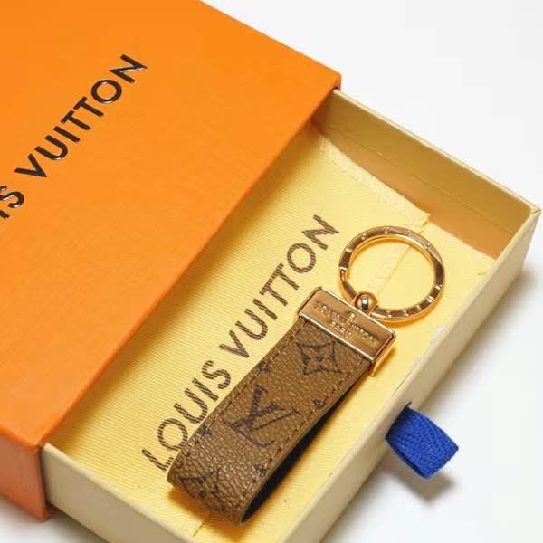Acquistare Louis Vuitton Keychain Di Modo Pelle Fibbia Auto Portachiavi  Fatto A Mano Portachiavi Uomo Donna Sacchetto Del Pendente Accessori 1L lv  Portachiavi 1L Economico | Consegna Veloce E Qualità | It.Dhgate