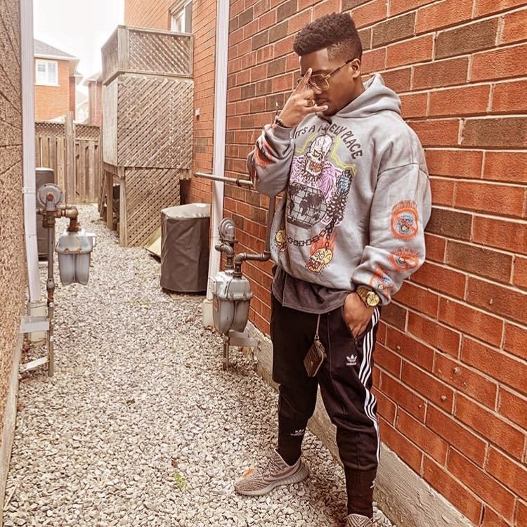 kanye west bape moletom com capuz