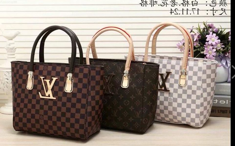 It Crossbody Bag 2021 IUCN Water