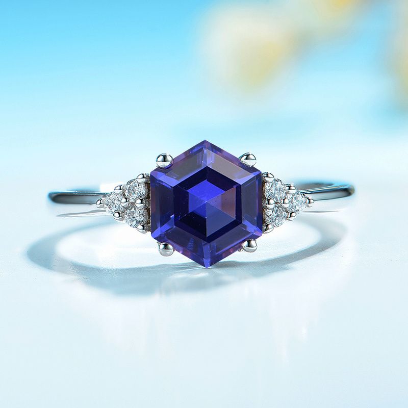 Kr138 Tanzanite w