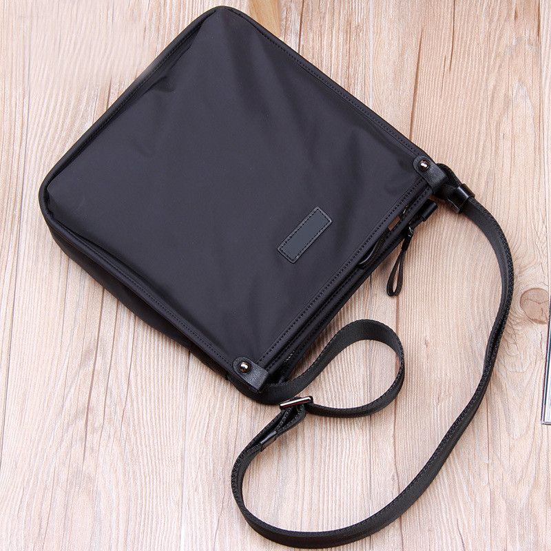 best designer bolsas for men