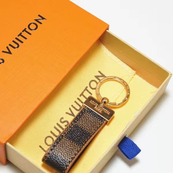 Acquistare Louis Vuitton Keychain Di Modo Pelle Fibbia Auto Portachiavi  Fatto A Mano Portachiavi Uomo Donna Sacchetto Del Pendente Accessori 1L lv  Portachiavi 1L Economico | Consegna Veloce E Qualità | DHgate Italy