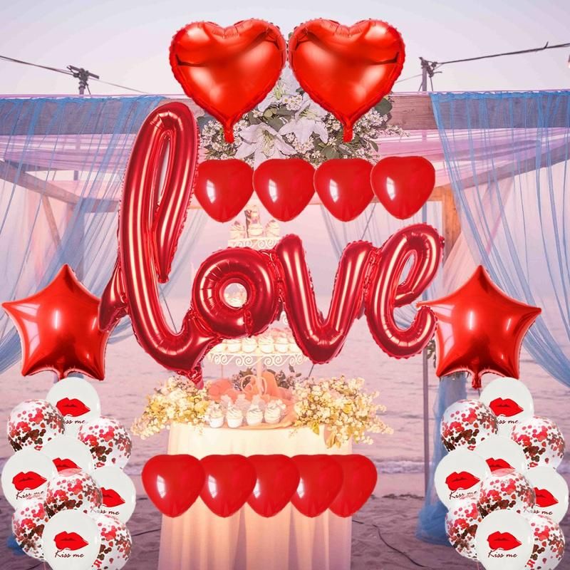 ballon avec coeurs pour st Valentin ou mariage
