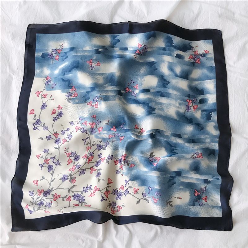 Beige Blue Gradient Flower-70