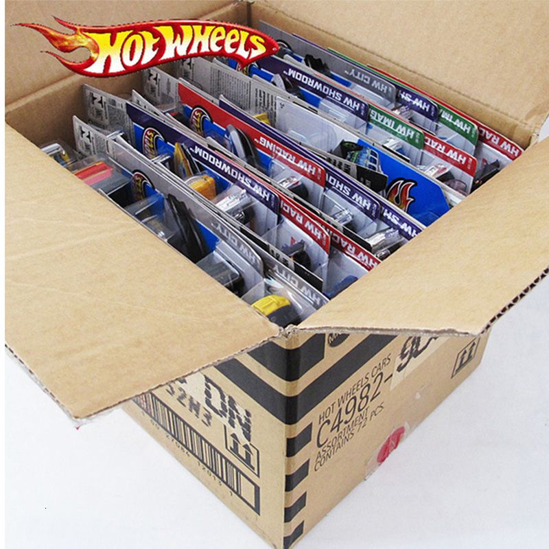 plastic toy box on wheels
