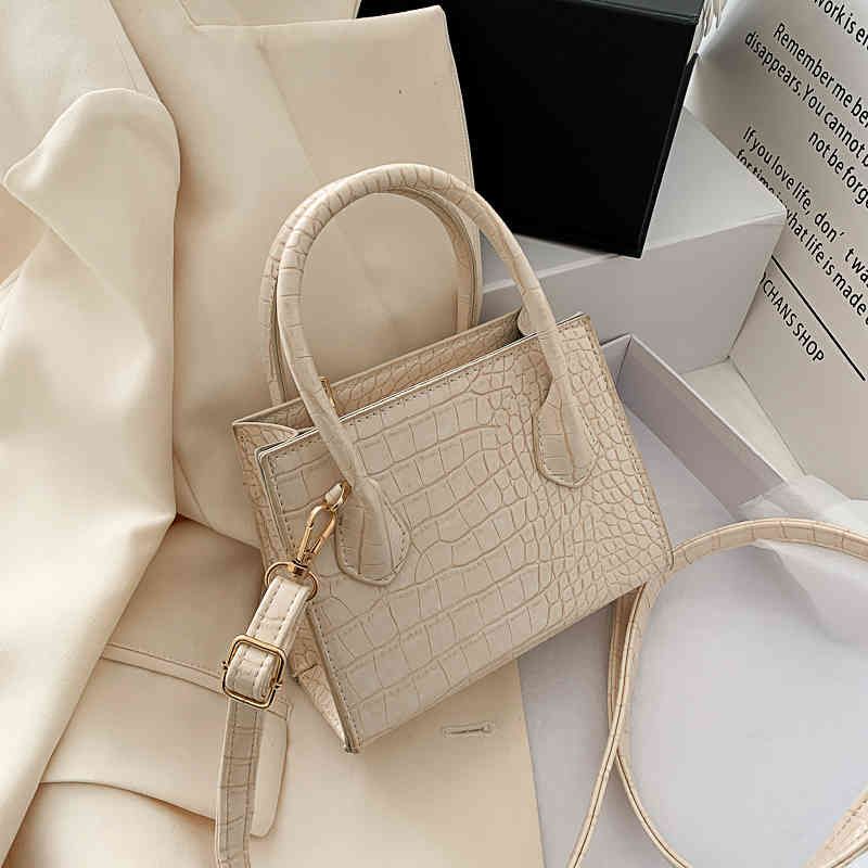 small crossbody bolsa pattern