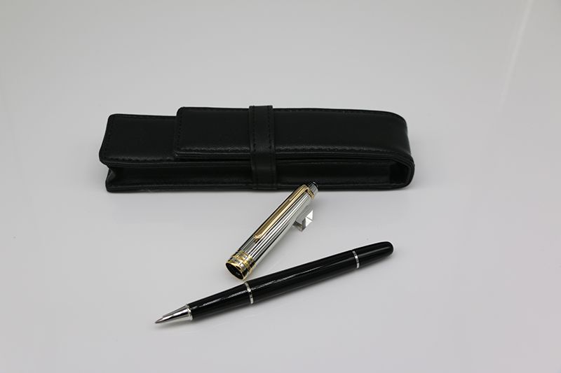 Pic.8 (kalem ve çanta)