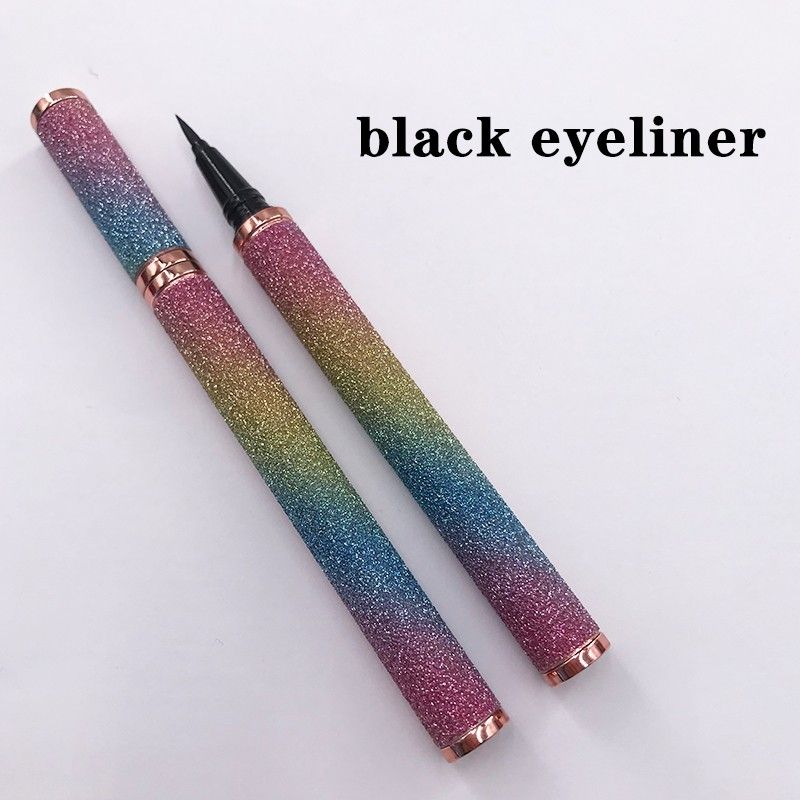 Siyah Eyeliner11