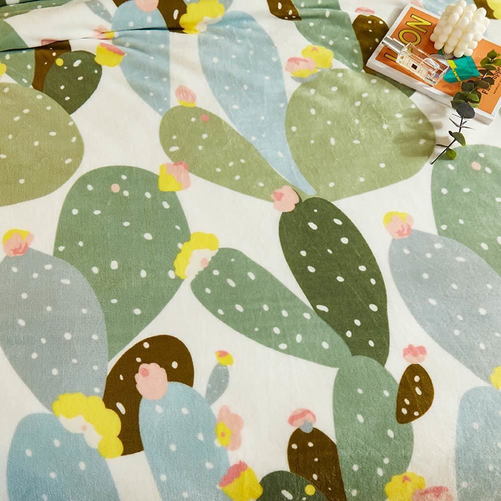 Brand: CozyNord Type: Insulated Blanket Specs: Double Sided, Green Cactus  Print, Coral Fleece Keywords: Soft, Flannel, Microfiber, Nap, Bedsheet Key  Points: Warm, Cozy, Versatile, Durable Main Features: Insulated,  Breathable, Lightweight Scope Of