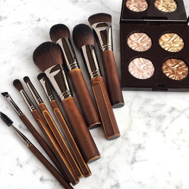 Luxury Vintage Make Up Brushes Set Natural Wood Powder Blush Bronzer
