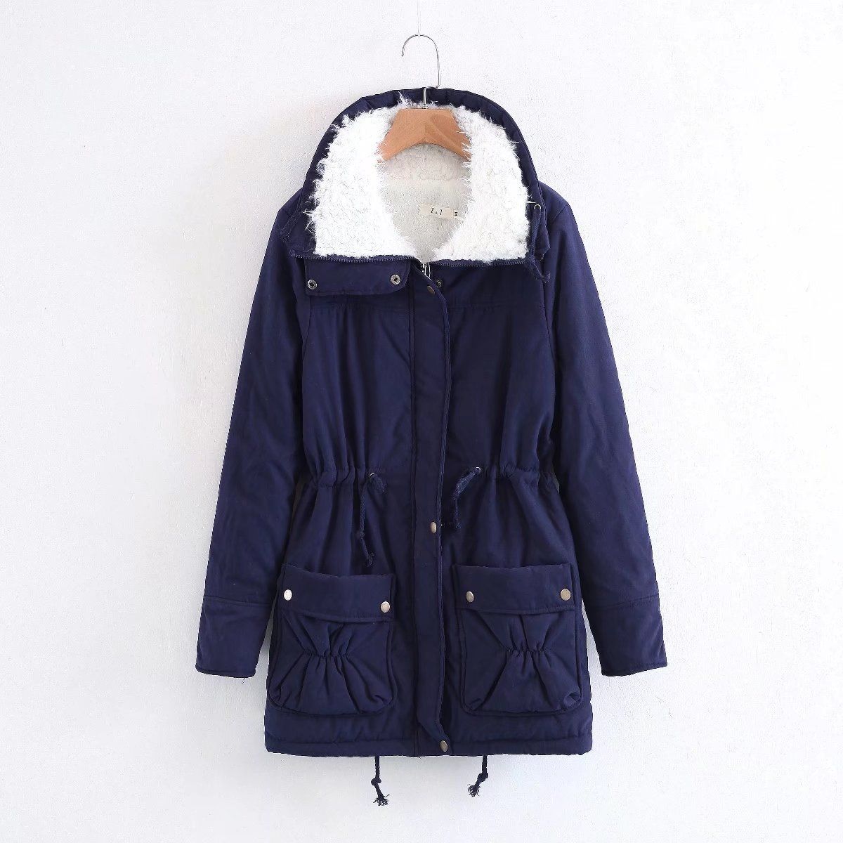 Navy blau