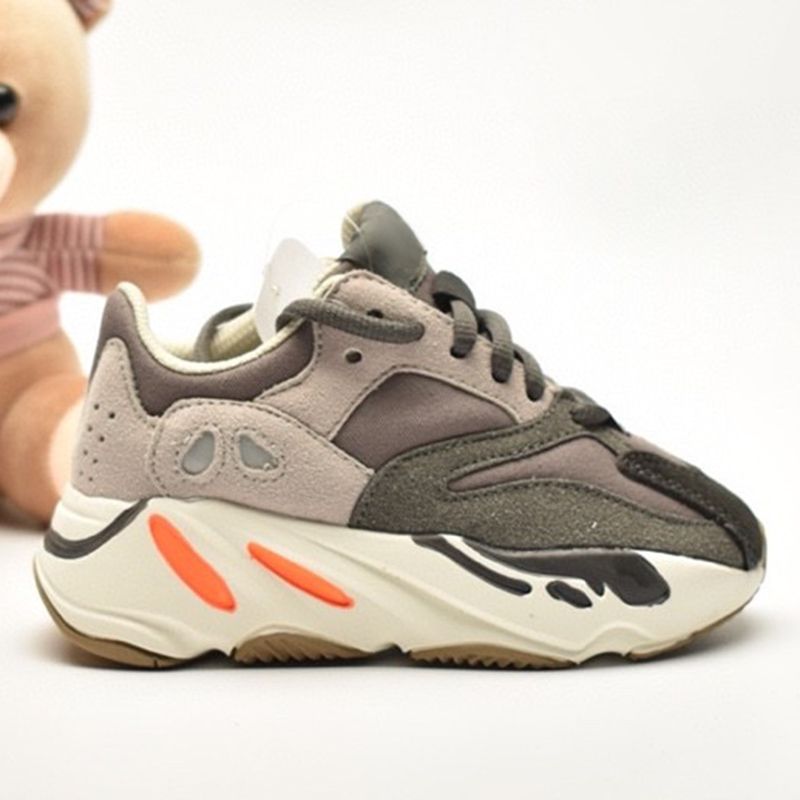 Baby yeezy sales wave runners