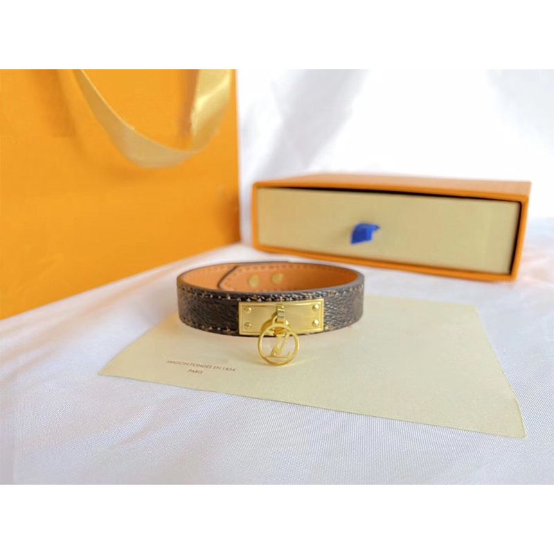 Round card hand ring With box