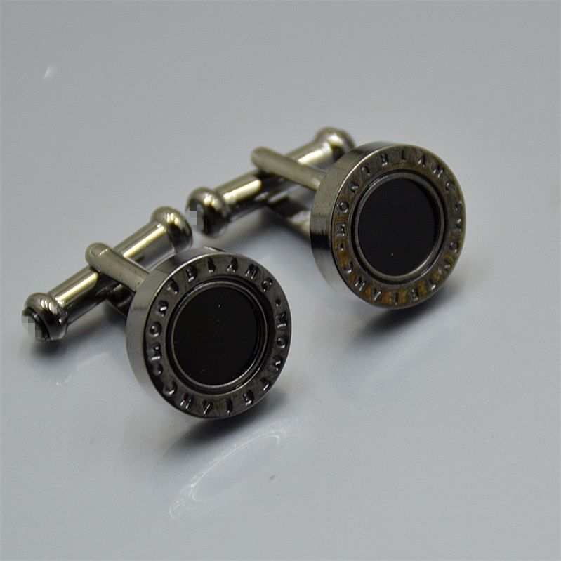 Cufflinks 4