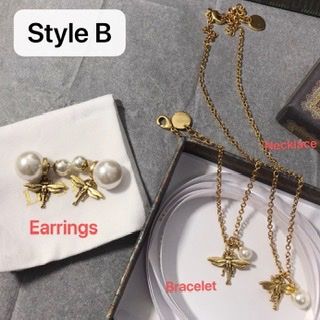 Style b_earrings