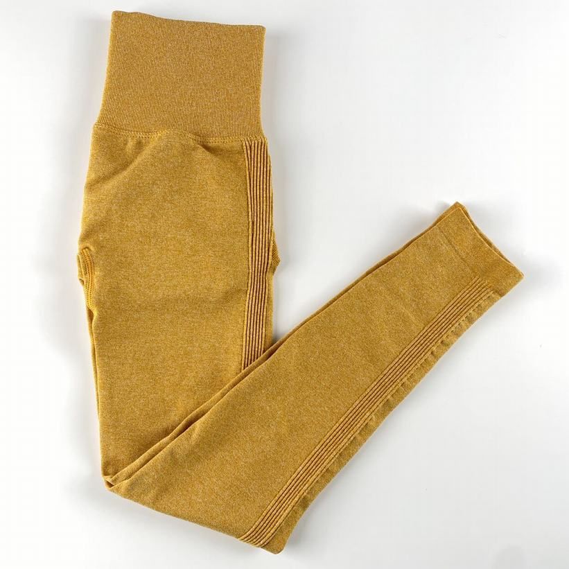 C13 (pantalon jaune)