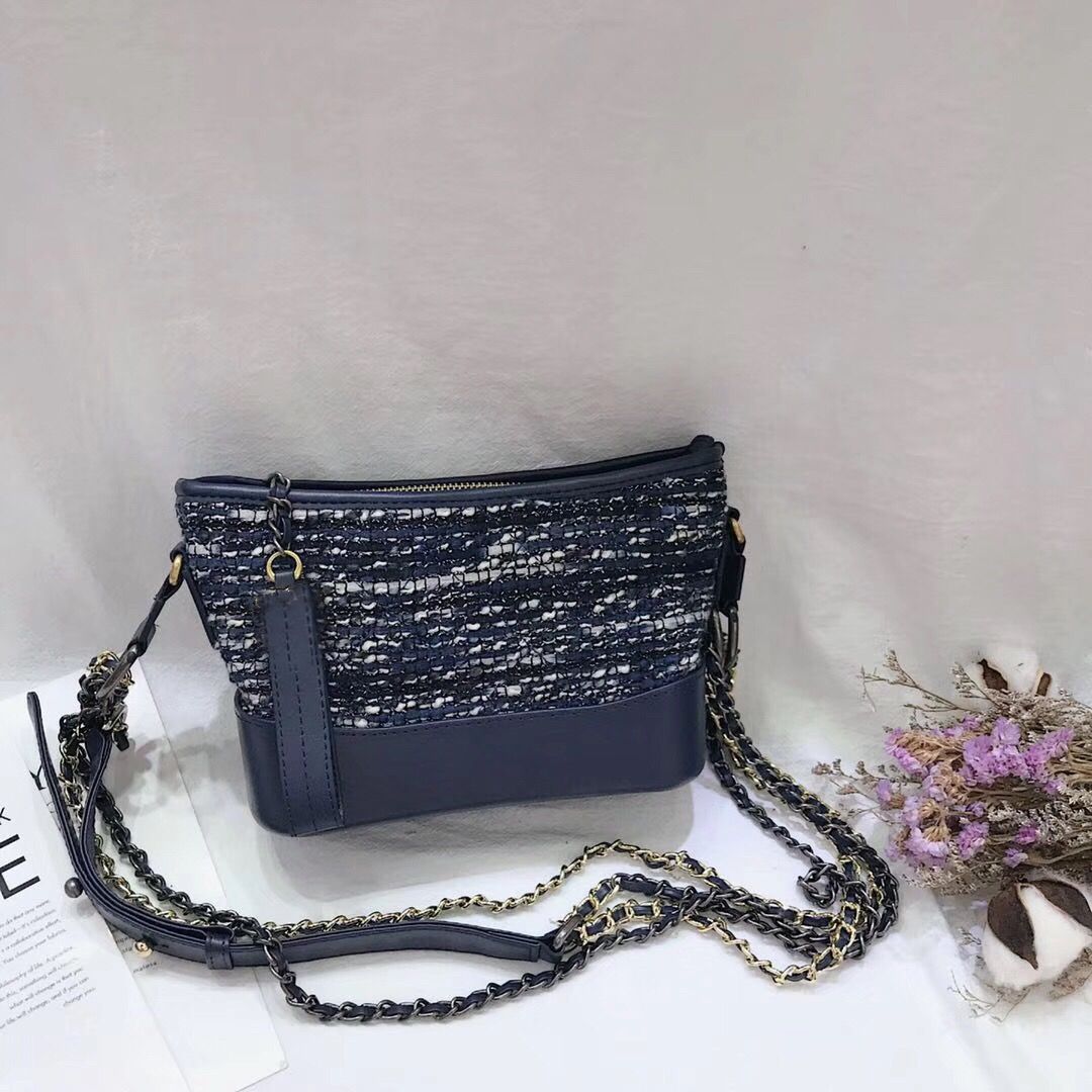 Best Luxury Crossbody Bags 2021 Literacy Basics