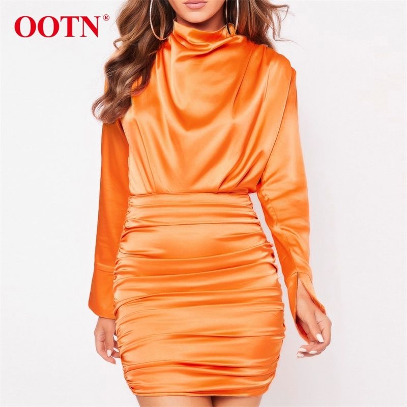 robe satin orange