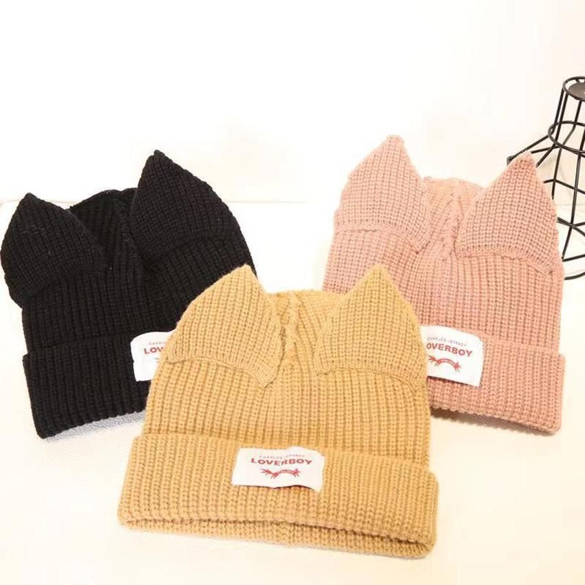Design Loverboy Cat Pig Ear Lovers Wool 
