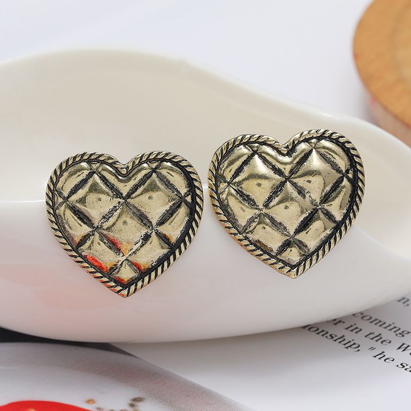 Pendientes De Metal En Forma De Aguja En Forma De Corazón, Pendientes De Metal En Forma De Aguja En Forma De Corazón,