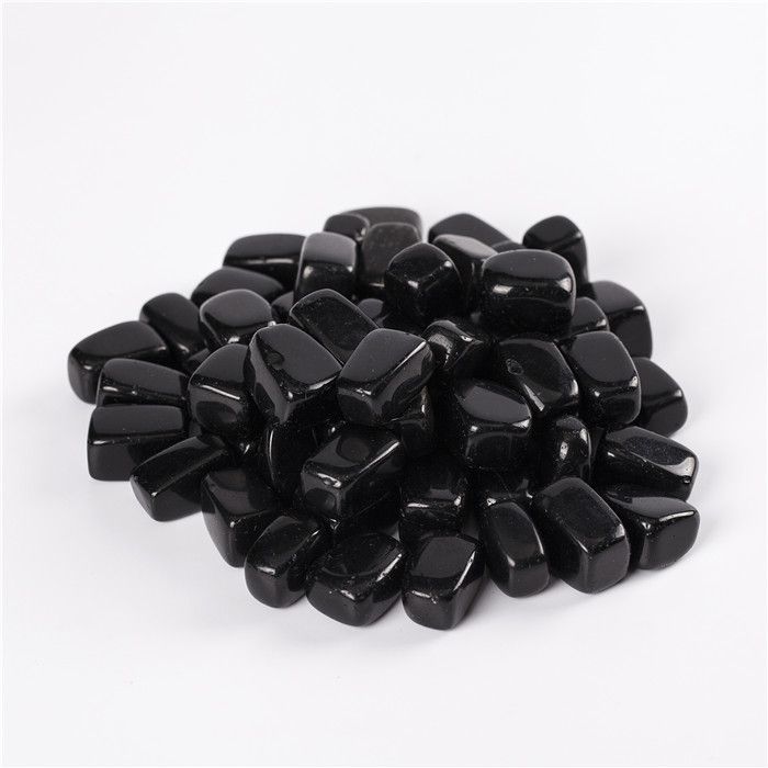 Czarny Obsidian.