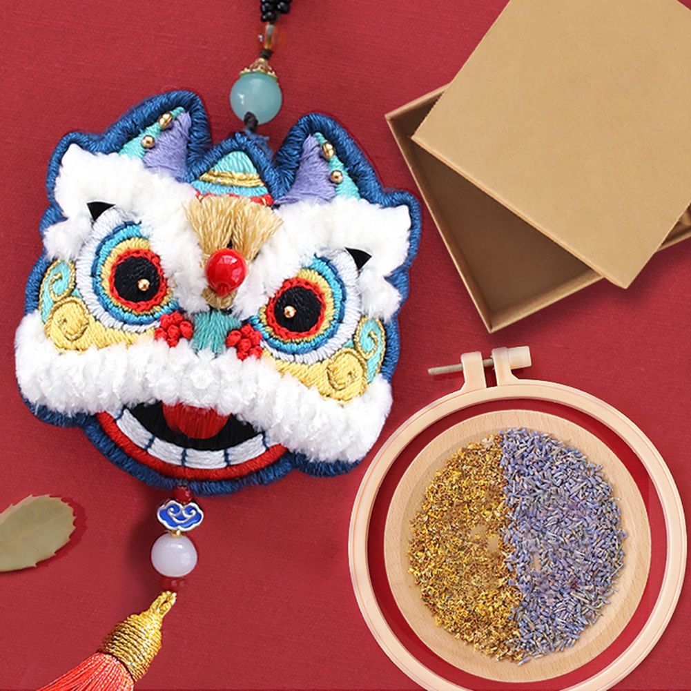 Necklace DIY Chinese Lion Dance Tassel Embroidery Kit Handmade Sewing Craft  Decor Gift Embroidery Hoop Embroidery Accessories From Cat11cat, $4.98