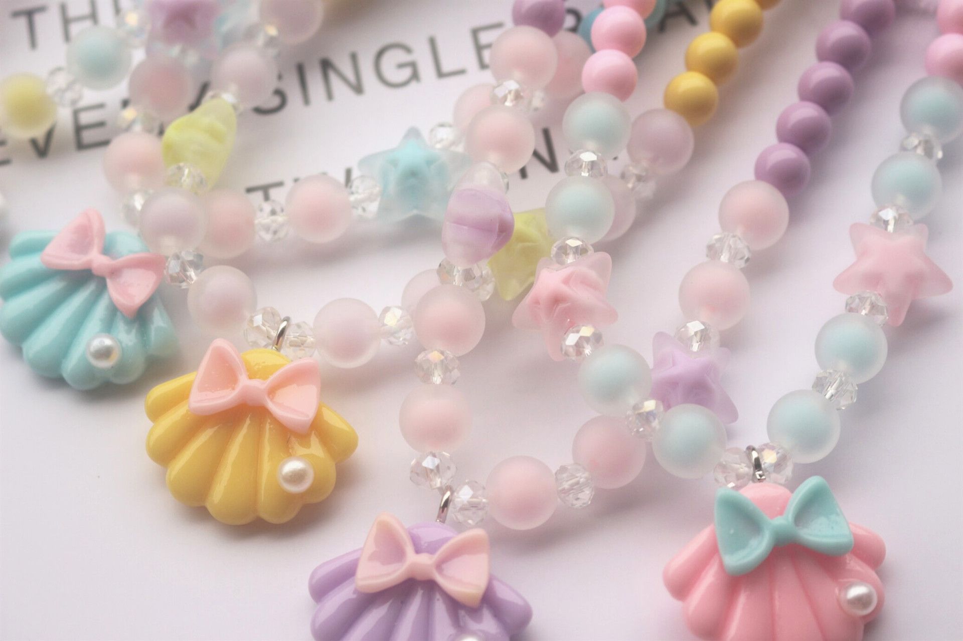 Fille Enfants Bijoux Coreenne Nouvelle Fille Collier Enfants Bracelet Accessoires Bonbons Perle Bebe Shell Collier Bracelet Bijoux Cadeau De Noel Du 1 1 Dhgate