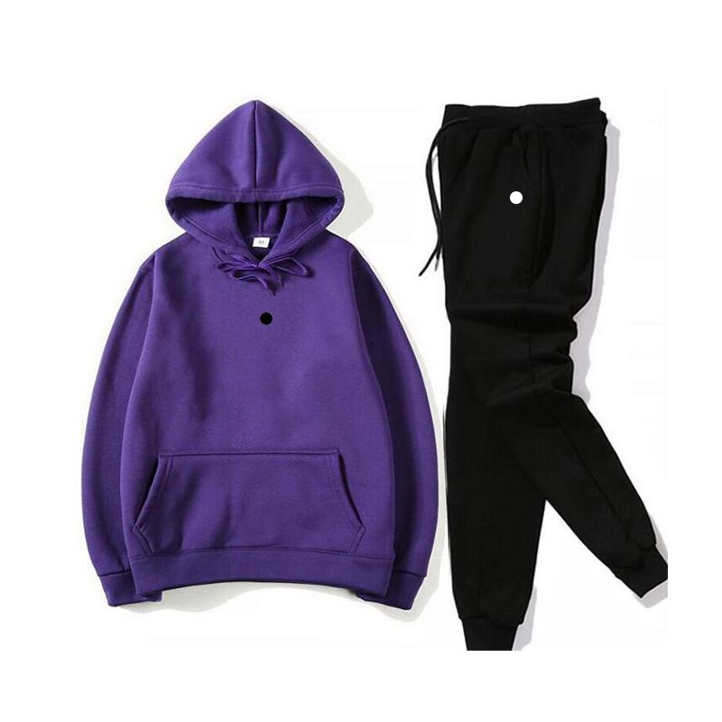 Q Purple Blacklogo