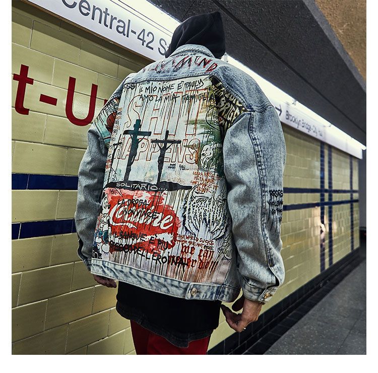 Devil Hand Painted Printing Men Jeans Denim Jacket Cartoon Graffiti Print Loose Coats Vintage Hip Hop Fashion Jacket LJ200916 Devil Hand Painted Printing Men Jeans Denim Jacket Cartoon Graffiti Print Loose Coats Vintage Hip Hop Fashion Jacket LJ200916