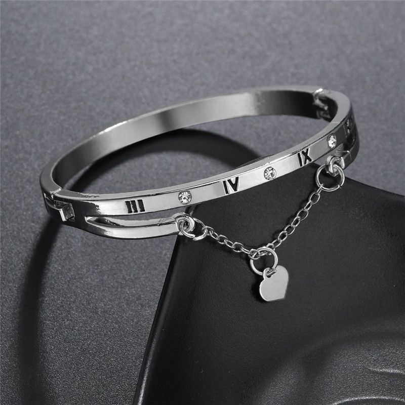 Nuevo Brazalete De Brazalete De Hebilla De Corazón Europeo Nuevo Brazalete De Brazalete De Hebilla De Corazón Europeo