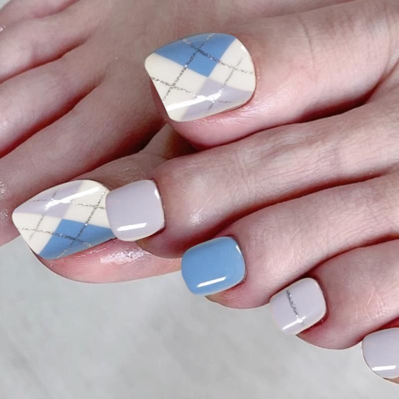 False Nails 24pcs Blue White Toenails Patch Glue Type Removable Short Paragraph Manicure Fashion Nail Sticker False Nails 24pcs Blue White Toenails Patch Glue Type Removable Short Paragraph Manicure Fashion Nail Sticker
