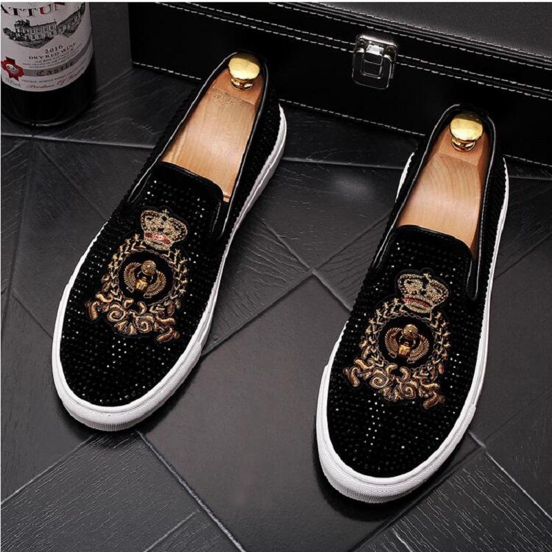 Acquistare Moda New Britain Designer Designer Uomo Strass Piattaforma  Piattaforma Scarpe Uomo Ricamo Comodo Sneakers Mocassini Zapatos DA011  Economico | Consegna Veloce E Qualità | It.Dhgate