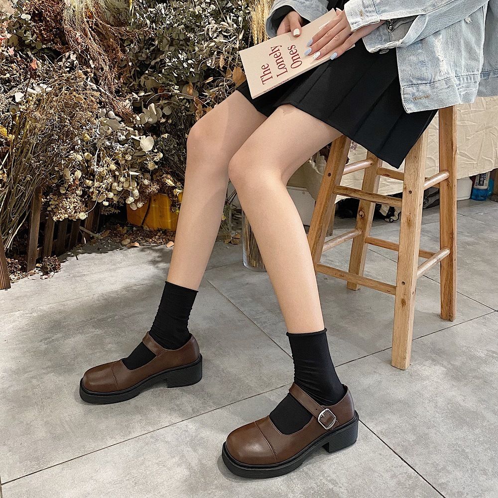 2021 2020 Zomer Nieuwe Zwarte Dikke Hak Mid Hak Vierkante Teen Kleine  Lederen Schoenen Dames Retro Britse Stijl Platformschoenen C1120 Van  Make01, 13,27 € |DHgate