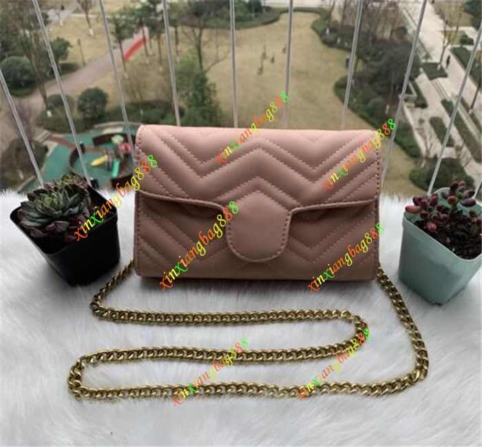 Luxurys Designers Bags 2020 New Fashion Embossing Messenger Bag