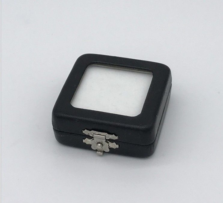 5.6x5.6x2.3mm