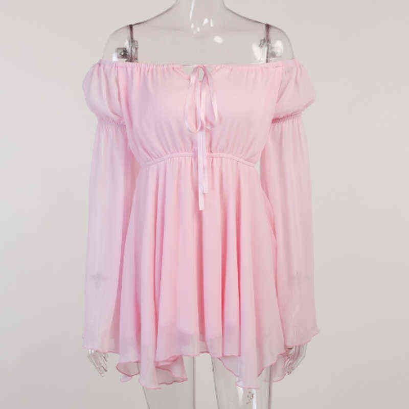 02 розовое платье