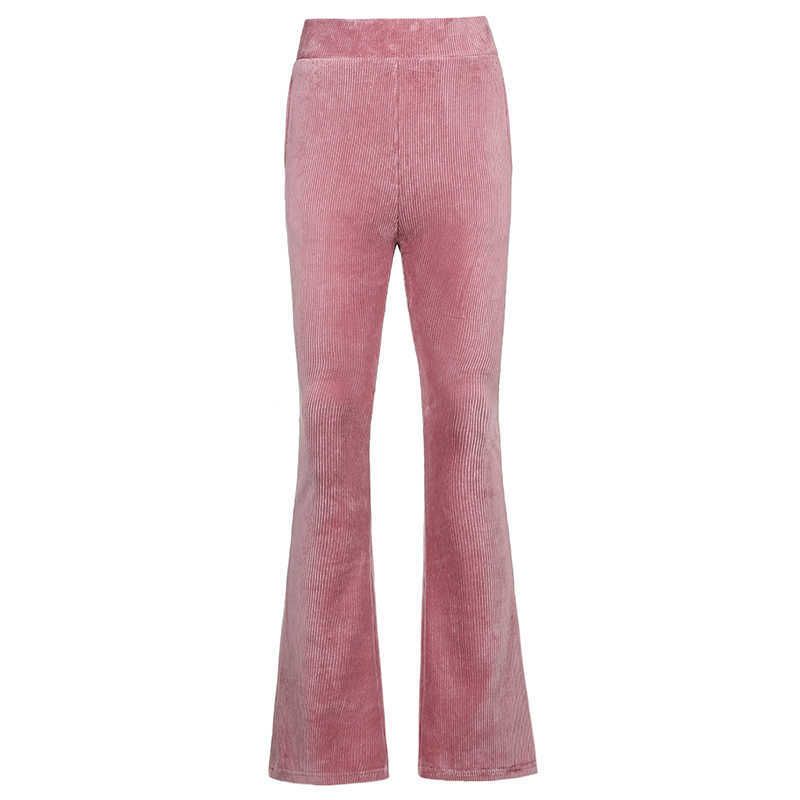 Różowe aksamitne spodnie