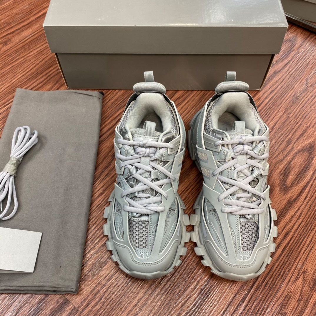 hoka one one sizing reddit