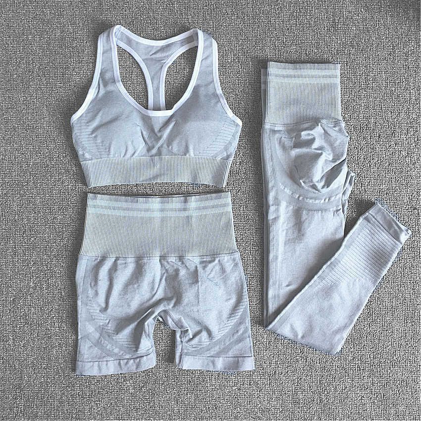 Gray 3pcs set.