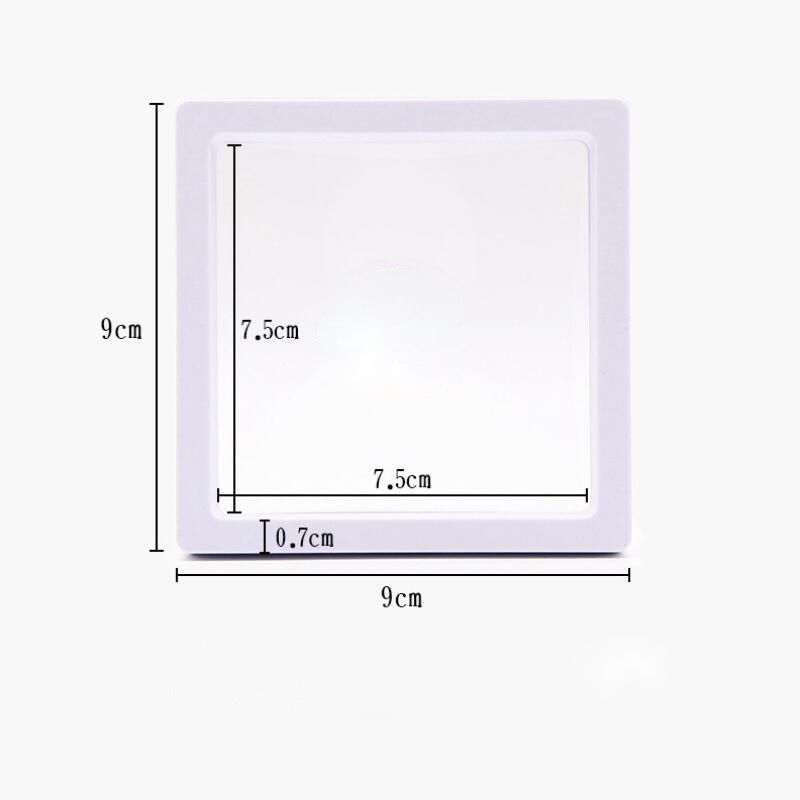 Wit: 9 * 9 * 2cm zonder basis