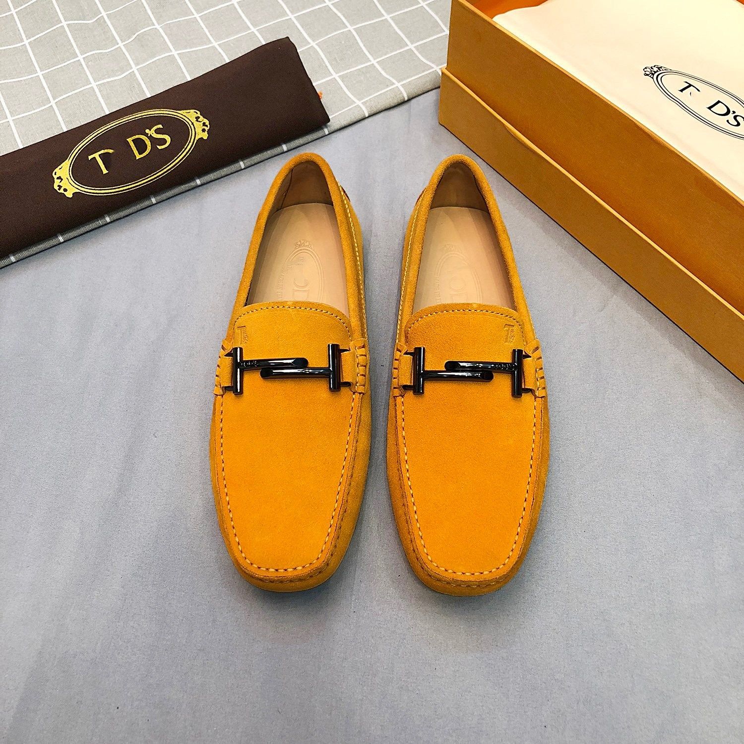 Acquistare Nuovo 2021 Velluto Mens Mocassini Di Lusso Di Marca Di Lusso Slip  On Puntini A Punta Festa Scarpe Da Sposa Moda Uomini Mocassino Nero Verde  Vino Rosso Economico | Consegna Veloce