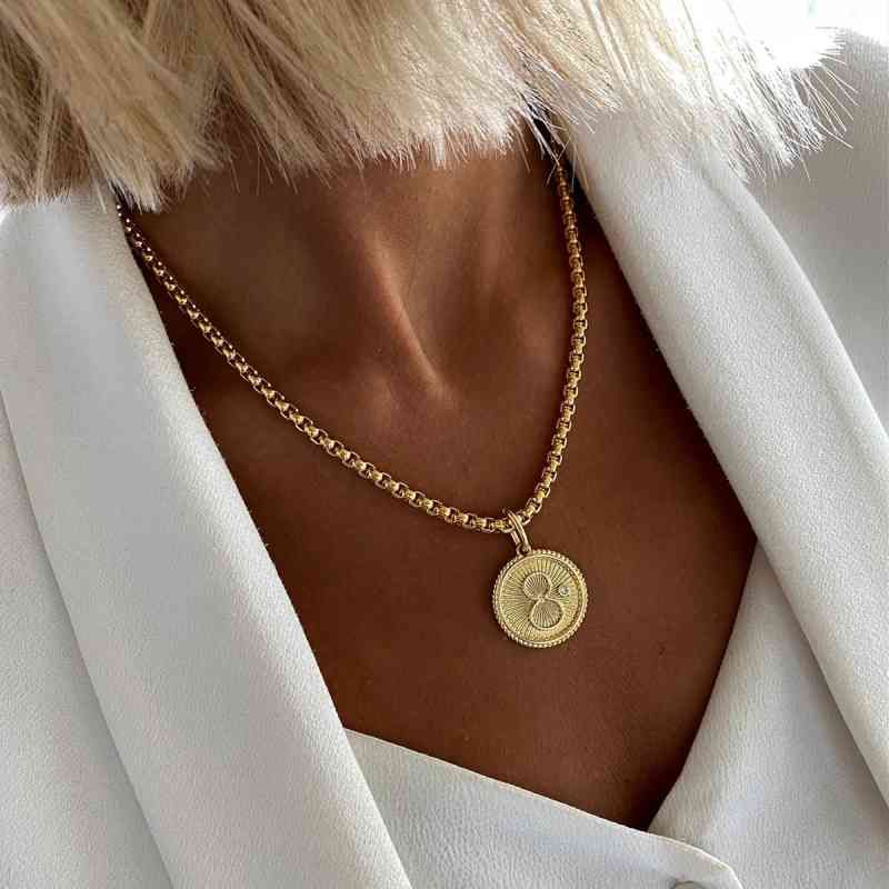 Collier19