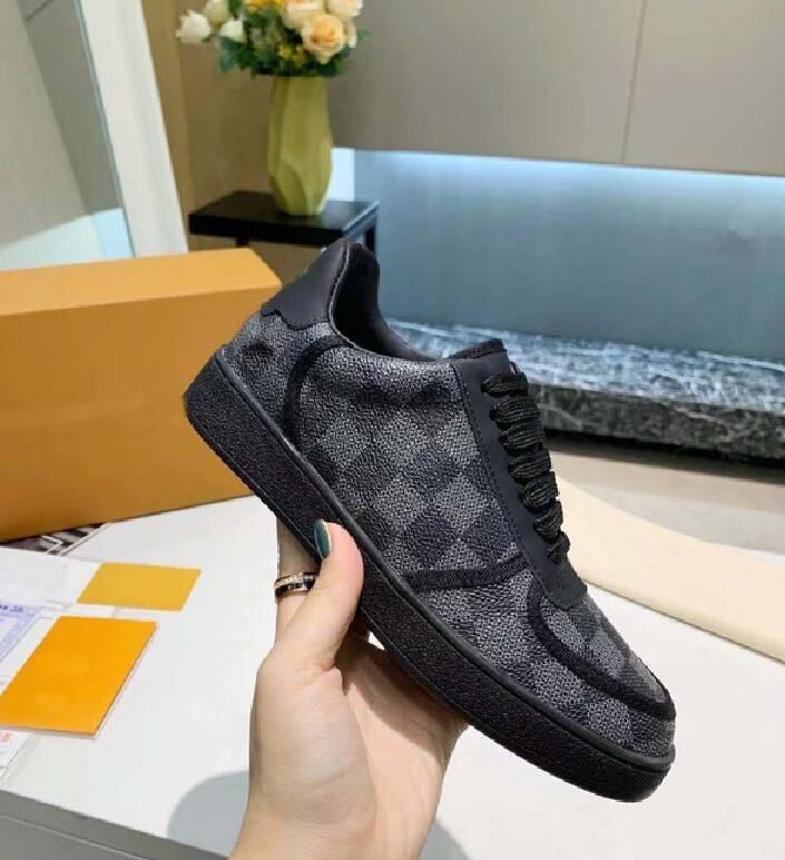 Designer Luxe Casual Schoenen 2019SS Kleurrijke Laag-Top High-Top Lederen Sneakers  Dames Mannen Sneaker Lamsvacht Kalfskin Dames Retro Stijl Schoen  Topkwaliteitsgrootte 35-44 A1 2022 van kuwan_firm, 90,29 € | DHgate Mobile