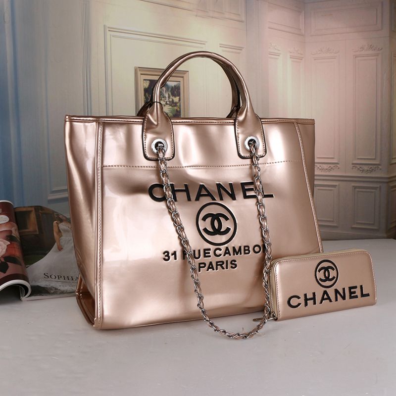Chanel Designer Composite Bag New Fashion Women Handbags Simple Atmosphere  Ladies Clutch Bags Shoulder Handbag Bright Leather Patent Leather From  Handbag1899, $5.03