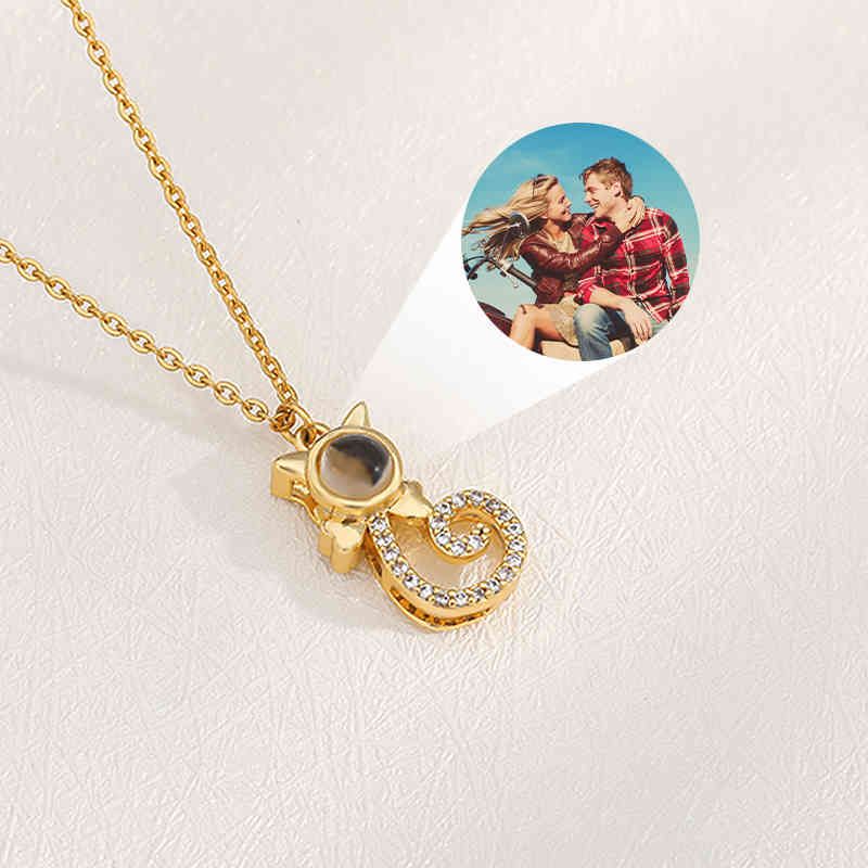 Custom Projection Locket Gift for Mom from Son Daughter Mothers Day Jewelry Customized Photo Necklace I Love You 100 Languages 