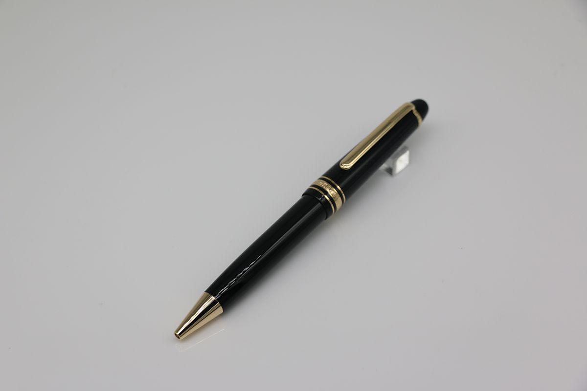 145 Gold Trim(A Pen)