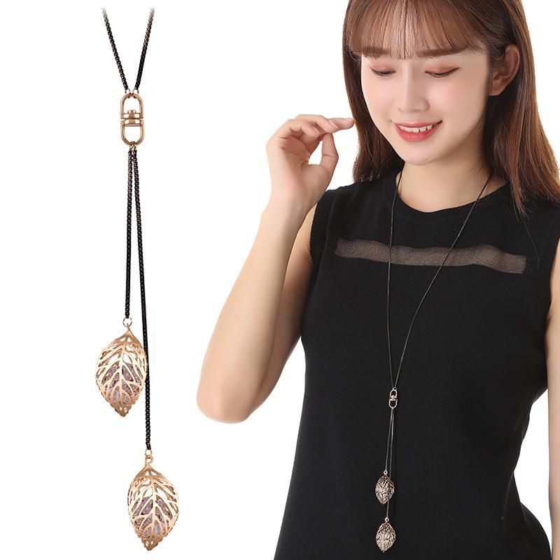 Cadenas Collar de mujer largos Colgantes Hoja 3D Suéter de cristal para joyería