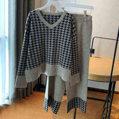 Houndstooth Grey