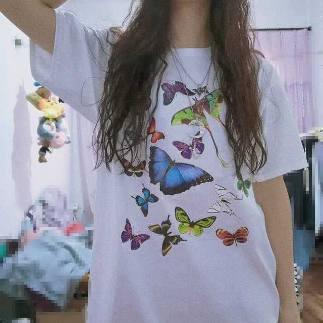 Butterfly de cerf-volant blanc